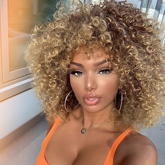Blonde Curly Beauty Full Wig main image 5